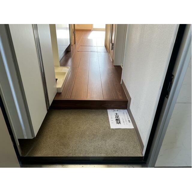 玄関　別室参照