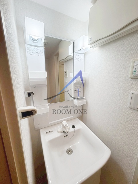 洗面設備　洗面台です。