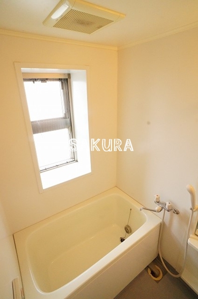 バス・シャワールーム　日々の疲れを癒すお風呂です♪