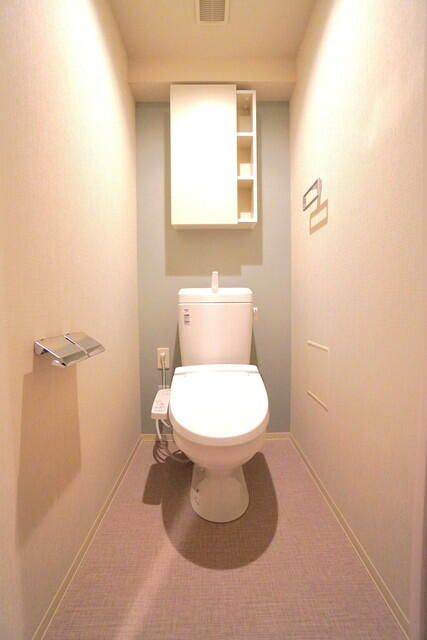 トイレ　トイレもきれいです