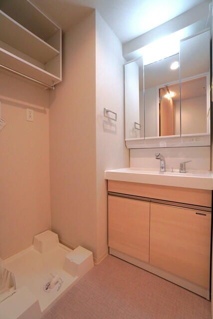 洗面設備　洗面所です