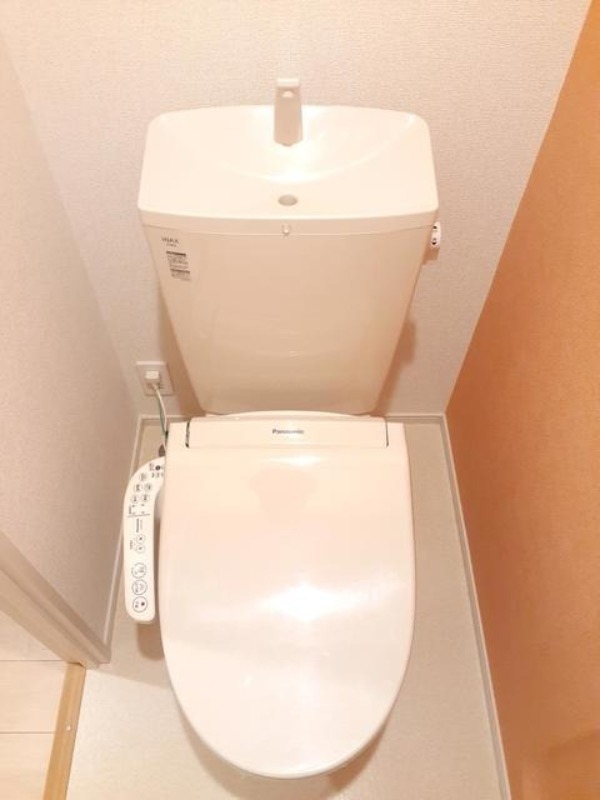 トイレ　図面と現状に相違がある場合には現状を優先