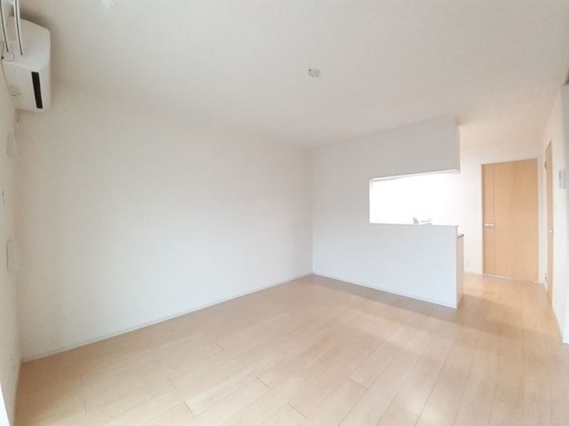 居室・リビング　図面と現状に相違がある場合には現状を優先