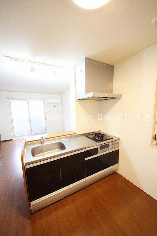 キッチン　同物件別号室参考写真