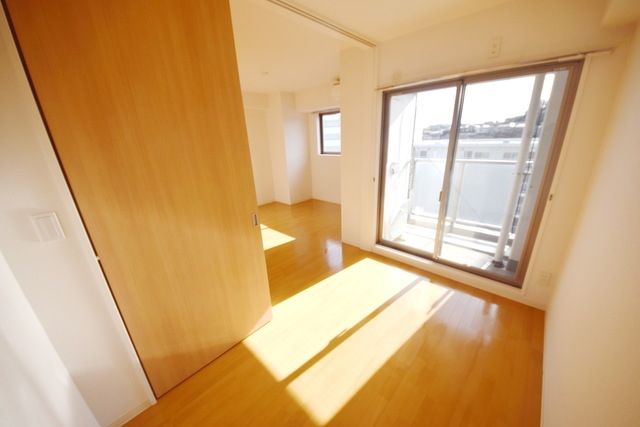 居室・リビング　★3.4帖のフローリングです★