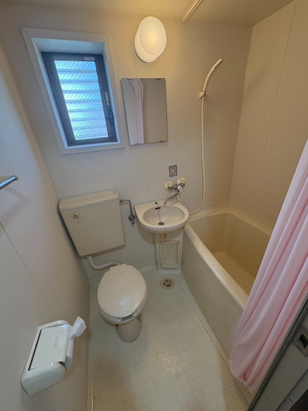 バス・シャワールーム　※他部屋写真参考