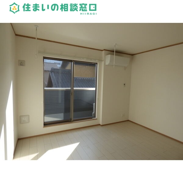 居室・リビング　同型