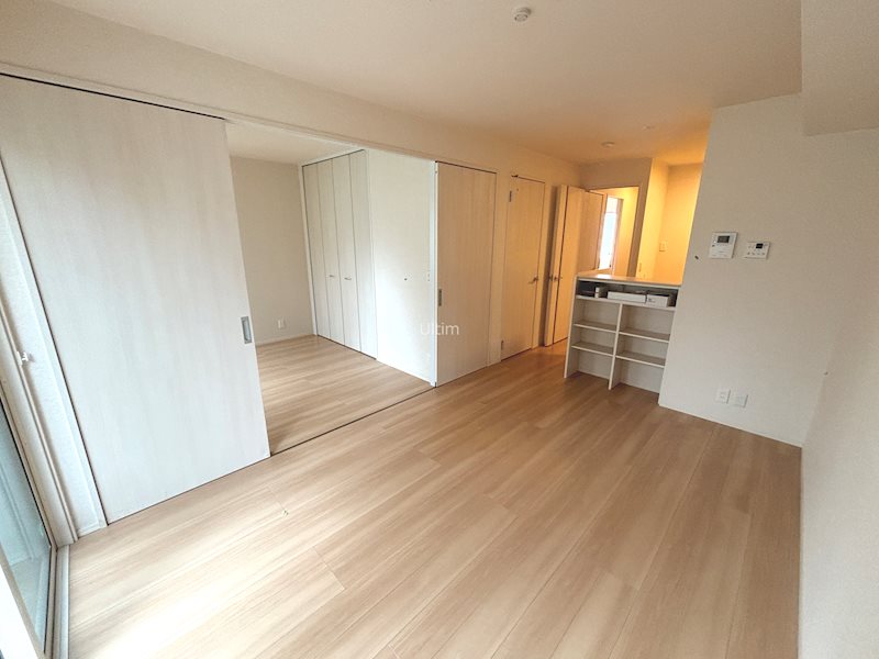 居室・リビング　※別のお部屋のお写真です。御参考までに。