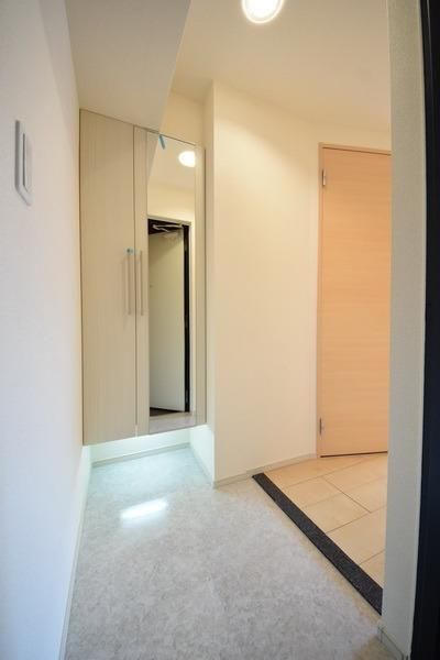 玄関　♪ひろ～い玄関♪