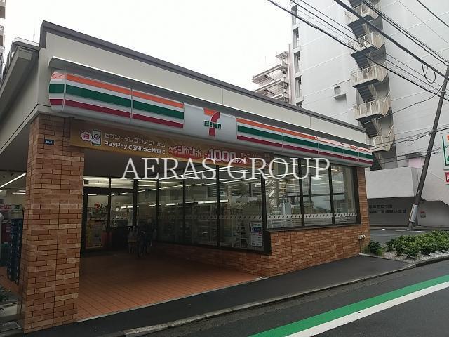 コンビニ　セブンイレブン横浜鶴見中央4丁目店（コンビニ）まで36m