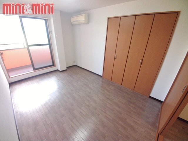 居室・リビング　広々リビング