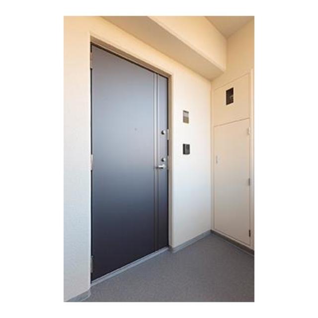 玄関　※写真は同タイプ住戸です。