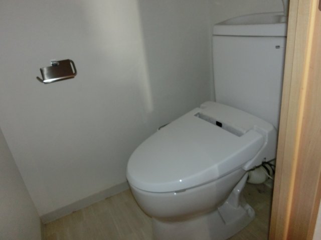 トイレ　シンエーハイツ千種