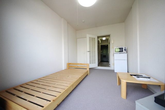 居室・リビング　家具付きです♪