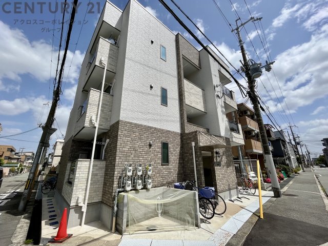 建物外観　宅配BOX付きで便利です！