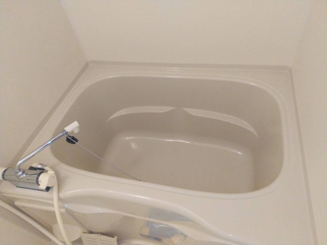 バス・シャワールーム　バスルーム