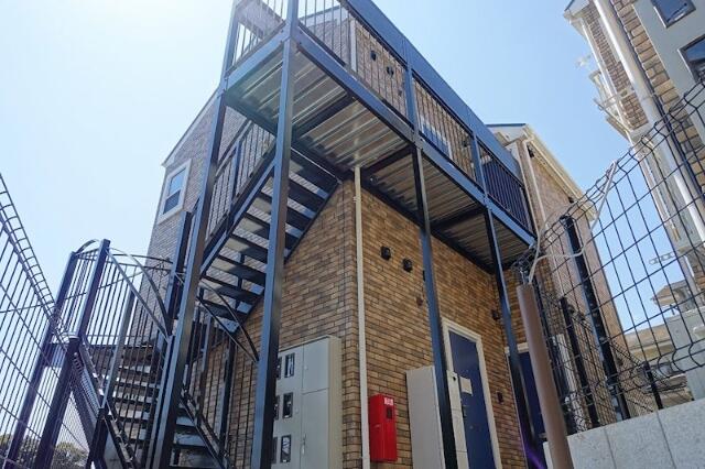 建物外観　レンガ調のお洒落な外観♪