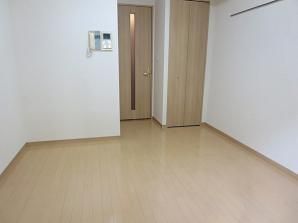 居室・リビング　明るい居間☆