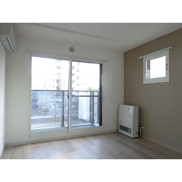 居室・リビング　使いやすい間取りのリビング♪