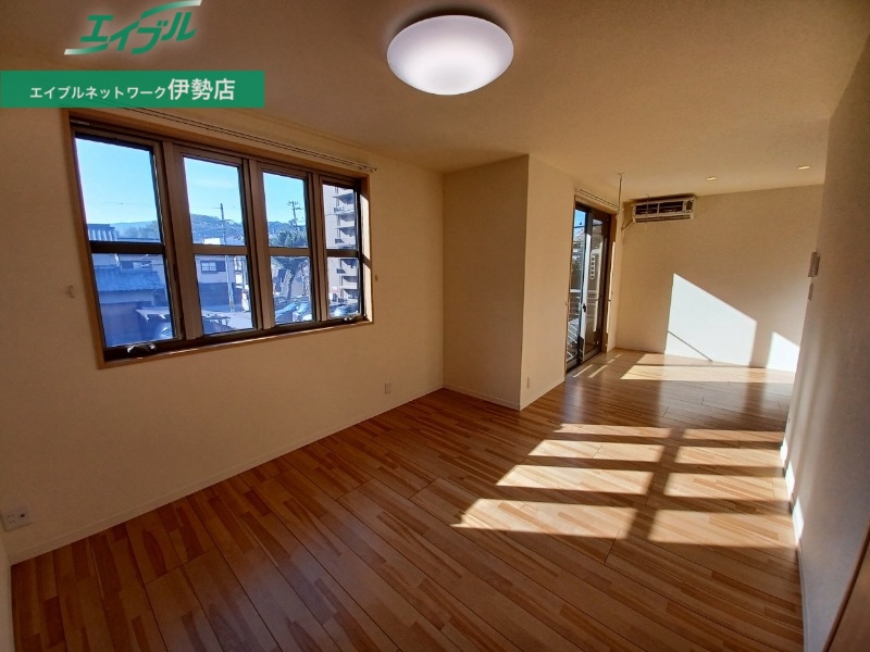 居室・リビング　別部屋参照写真