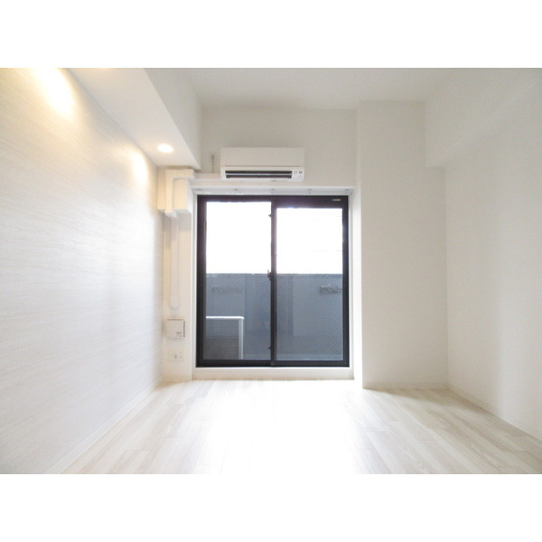 居室・リビング　アクセントクロスです