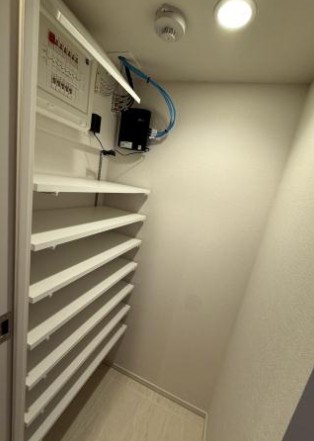 収納　納戸シューズインクローゼット