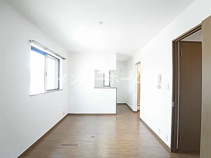 居室・リビング　使いやすい居間です