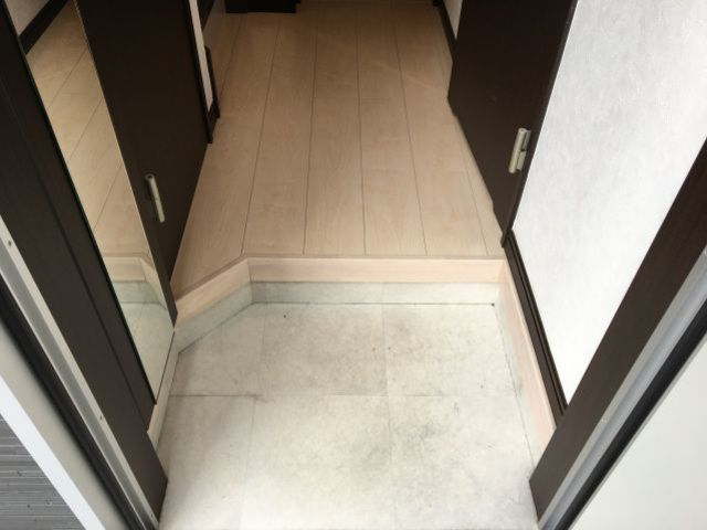 玄関