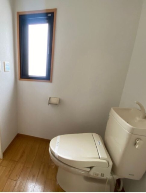 トイレ　※参考写真