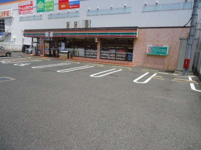 コンビニ　セブンイレブン堺長曽根町北店（コンビニ）まで900m
