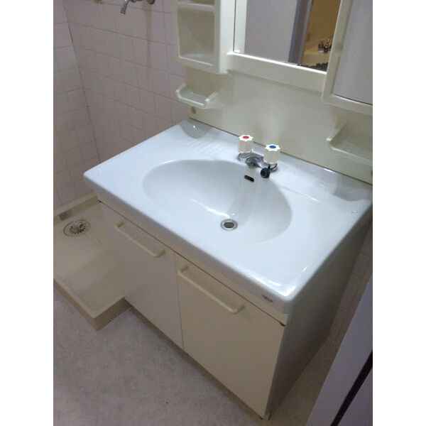 洗面設備　※別室の参考写真の為、現況優先です。