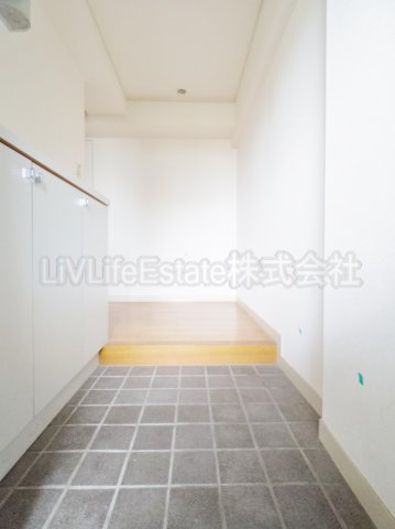 玄関　※同仕様写真