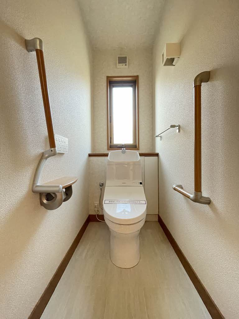 トイレ　洗浄便座