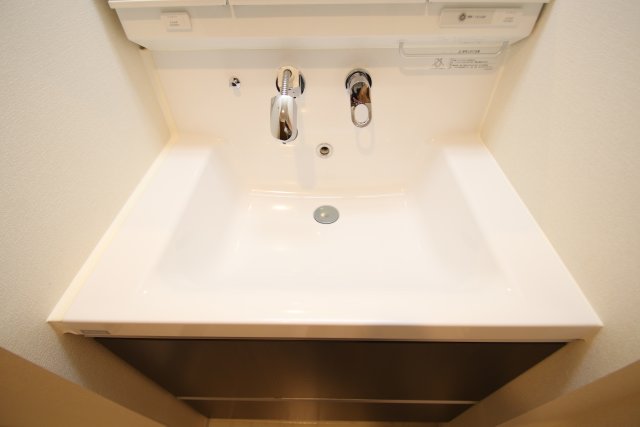 洗面設備　別部屋の写真です。※現状優先