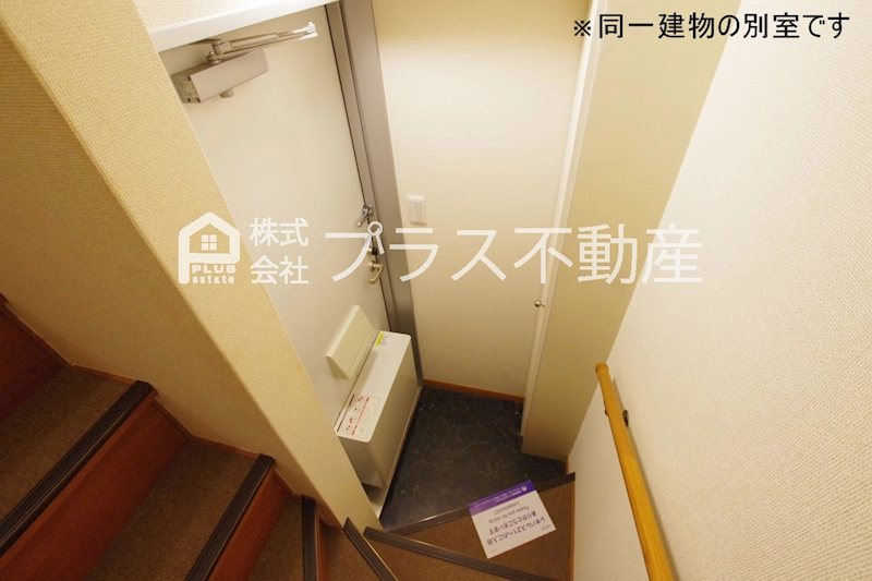 玄関　設備・使用は号室により異なる為、現況を優先いたします。