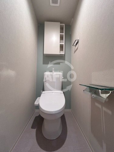 トイレ　Maison de Azure　温水洗浄便座