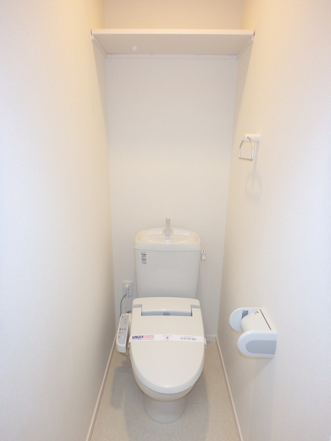 トイレ　温水暖房便座