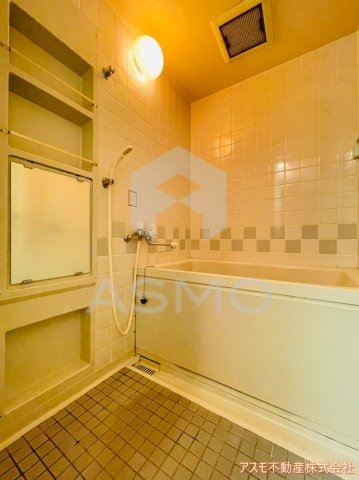 バス・シャワールーム　同マンション別部屋参考写真