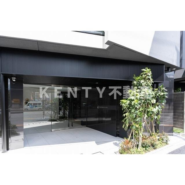 エントランス　ゆとりのあるエントランスです