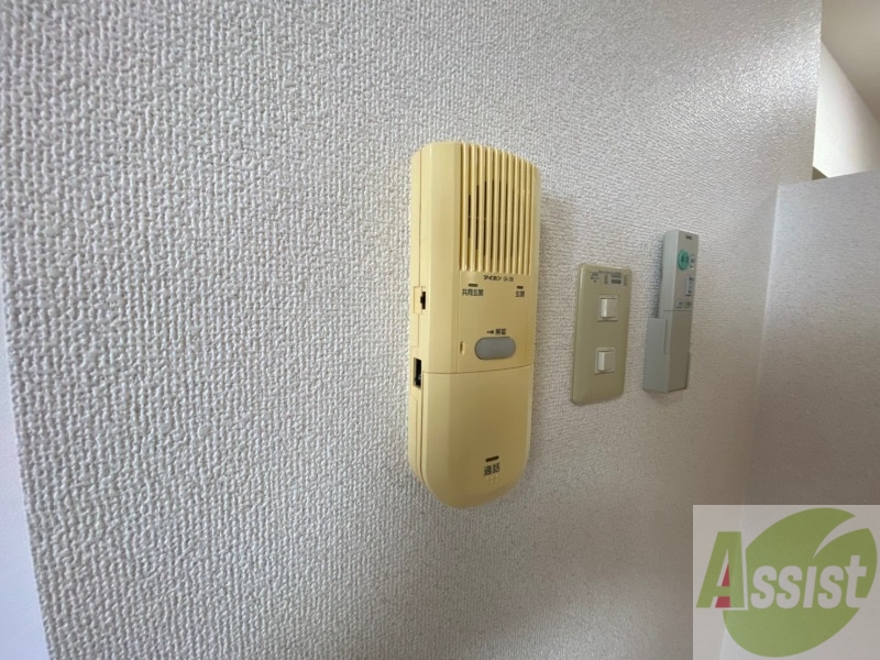 セキュリティ　インターホンは通話ができるので急な訪問があっても安心です。