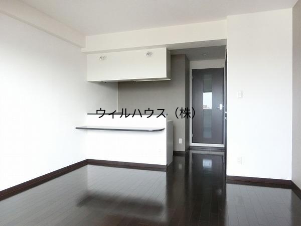 居室・リビング　人気のカウンターキッチン！