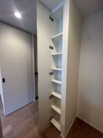 収納　※他部屋の同じ間取りの写真になります。