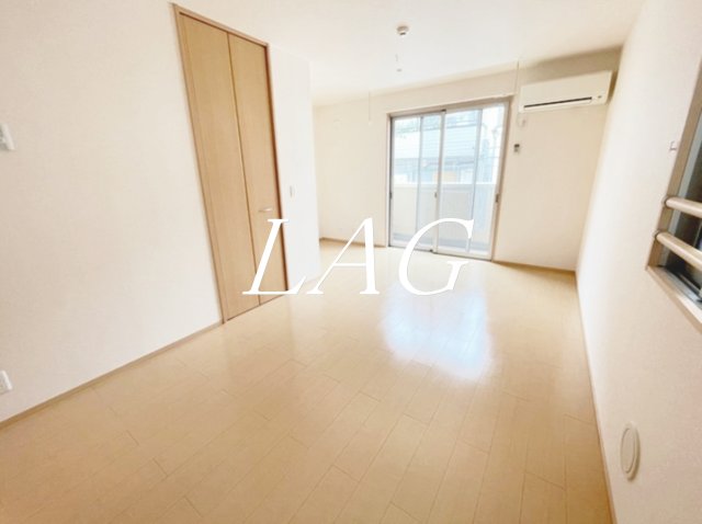 居室・リビング　洋室のお部屋です。