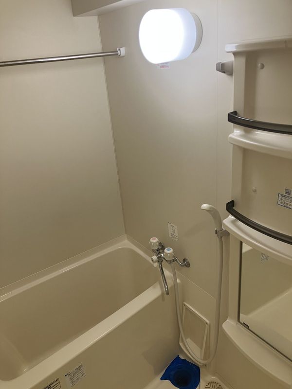 バス・シャワールーム