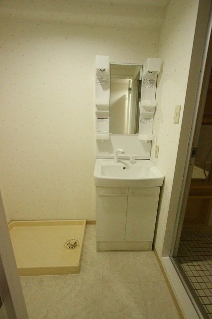 洗面設備　同物件別部屋