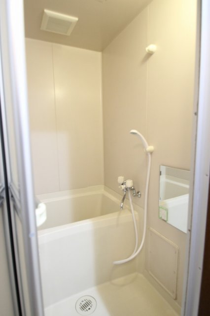 バス・シャワールーム　別号室の写真です