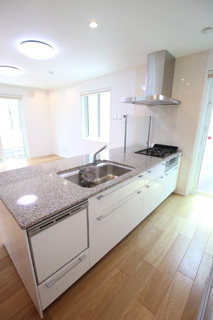 キッチン　【食洗機は設備ではございません】システムキッチン（ガスコンロ