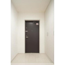 玄関　（参考）別号室のお部屋です