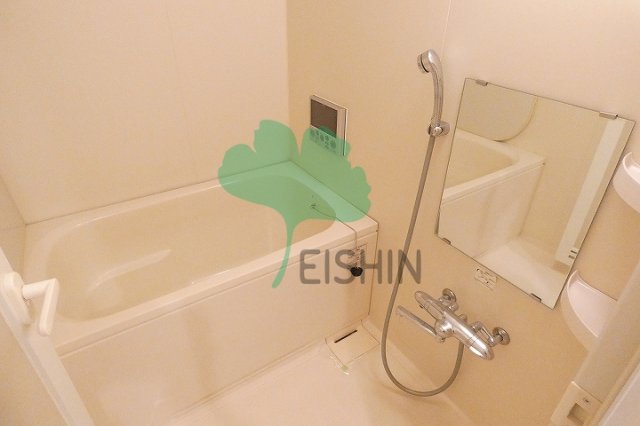 バス・シャワールーム　清潔感のある浴室です！