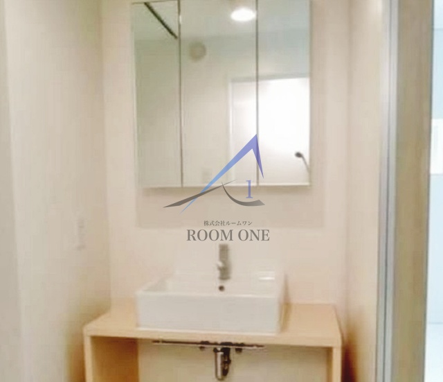 洗面設備　洗面台です。